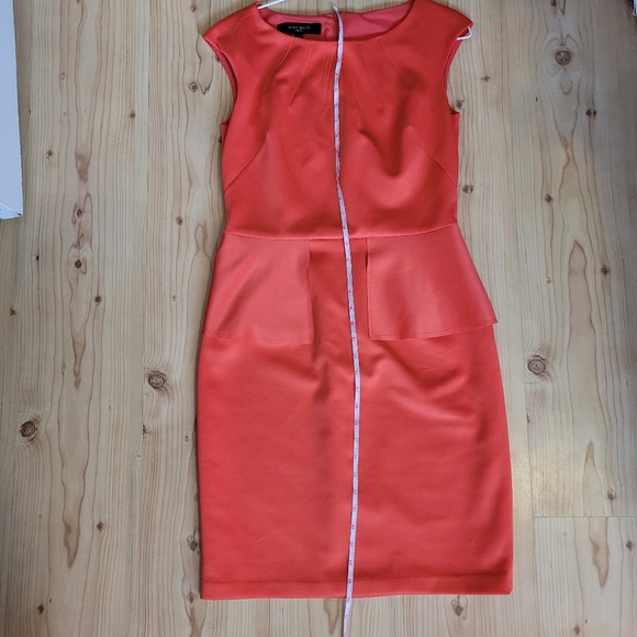 Nine West Peplum Sheath Line Dress 🧡 - Picture 8 of 10